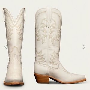 Tecovas Annie Boots in Bone